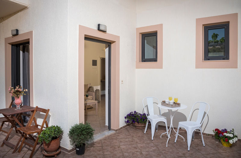 Mear Apartments And Studios Gialos  Dış mekan fotoğraf
